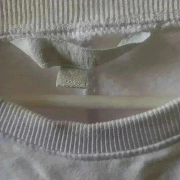 BB  Dakota sweater - Picture 2 of 5